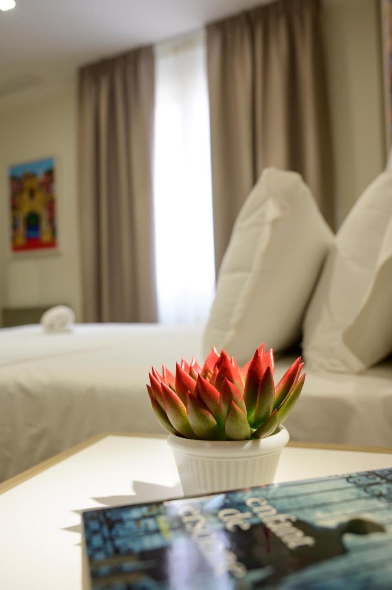 باليرمو Maqueda - Room & Suite المظهر الخارجي الصورة